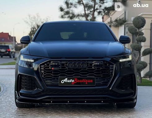 Audi RS Q8 2021 - фото 3