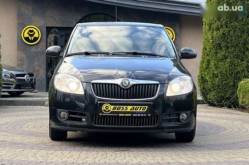 Skoda Fabia 2009 - фото 2