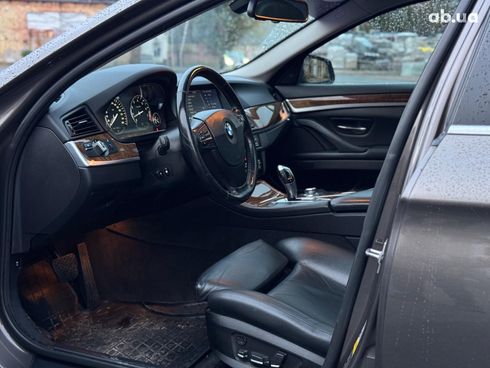 BMW 5 серия 2011 коричневый - фото 17