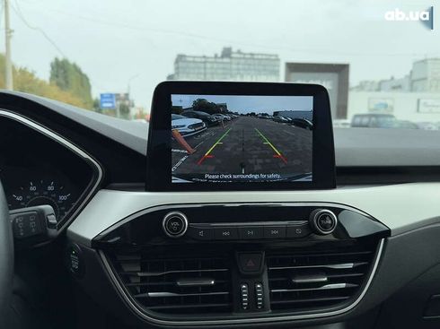 Ford Escape 2021 - фото 16