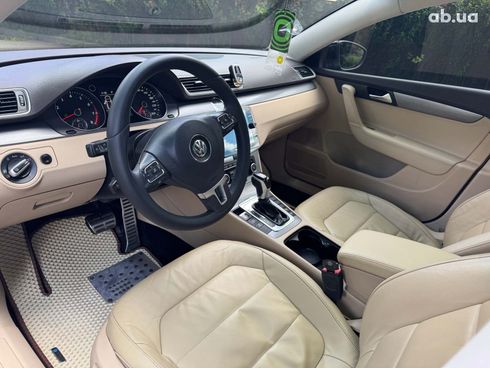Volkswagen Passat 2011 черный - фото 12