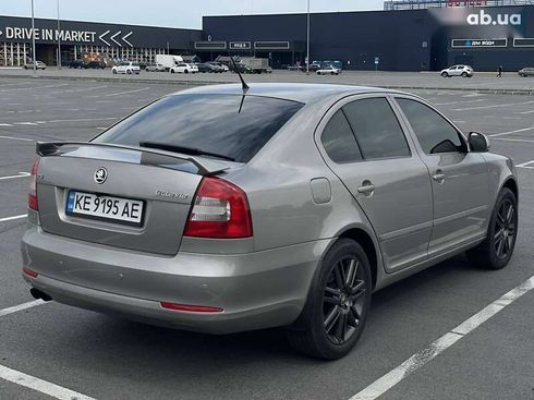 Skoda Octavia 2012 - фото 9