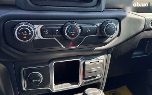 Jeep Wrangler 2020 - фото 13