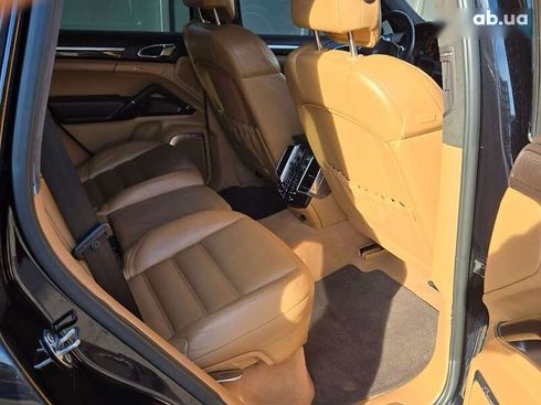 Porsche Cayenne 2010 - фото 26