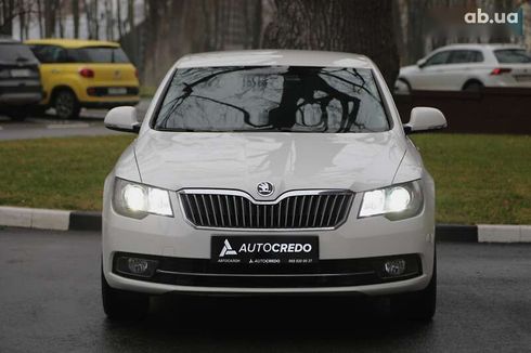 Skoda Superb 2013 - фото 2
