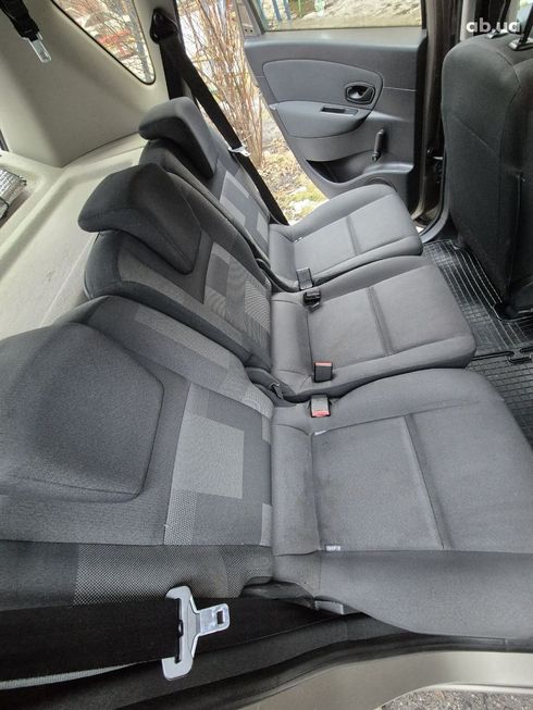 Renault Scenic 2009 бежевый - фото 7