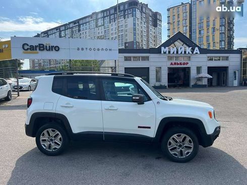 Jeep Renegade 2016 - фото 9