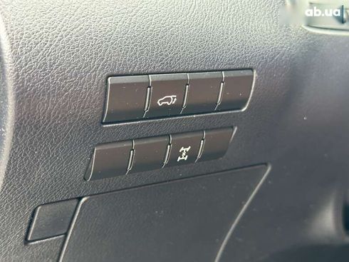 Lexus RX 2018 - фото 20