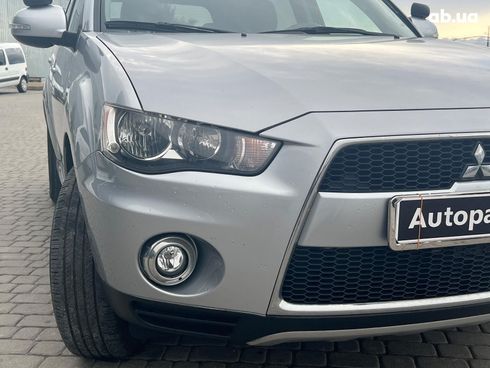 Mitsubishi Outlander 2012 серый - фото 28