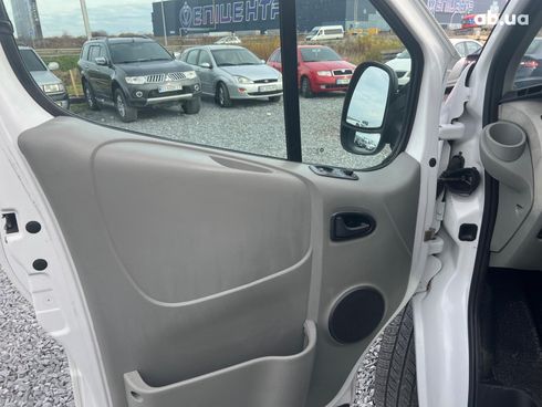 Mercedes-Benz B-Класс 2007 белый - фото 16