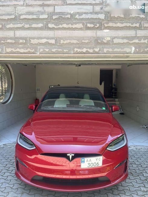 Tesla Model X 2022 - фото 11