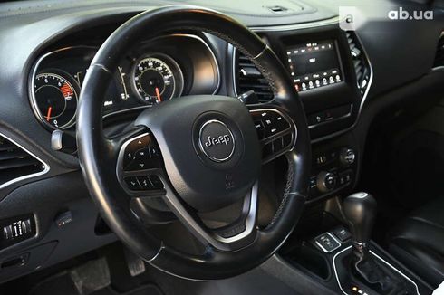 Jeep Cherokee 2019 - фото 18