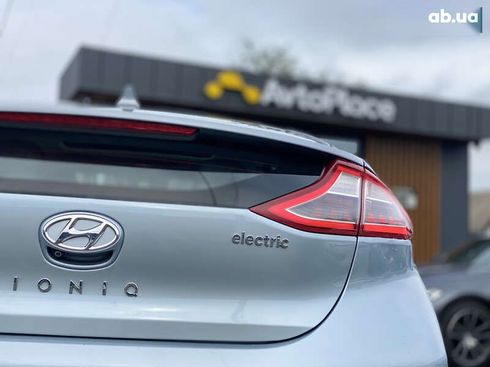 Hyundai Ioniq 2017 - фото 17