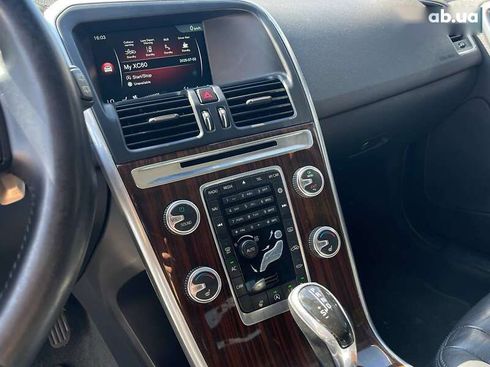 Volvo XC60 2015 - фото 18