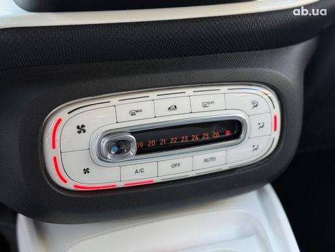 Smart Fortwo 2018 белый - фото 21
