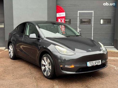 Tesla Model Y 2024 - фото 12