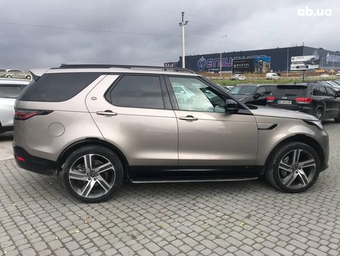 Land Rover Discovery 2021 коричневый - фото 6