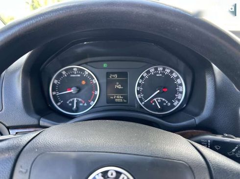 Skoda Octavia 2012 - фото 22