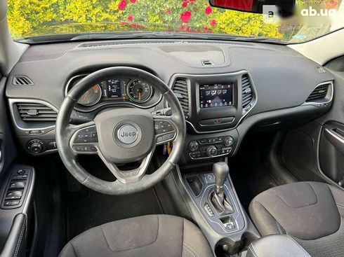 Jeep Cherokee 2018 - фото 28