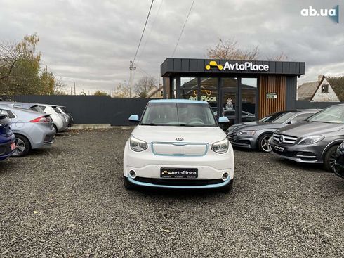 Kia Soul EV 2016 - фото 3