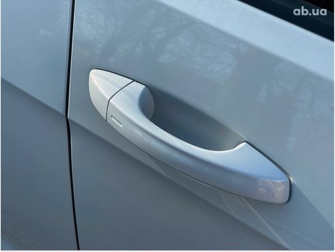 Volkswagen e-Golf 2018 белый - фото 19