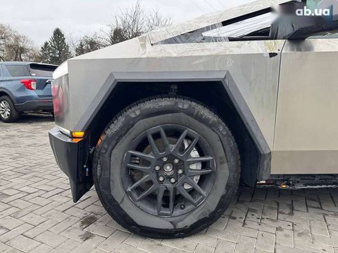 Tesla Cybertruck 2024 - фото 21