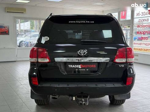 Toyota Land Cruiser 2008 - фото 11
