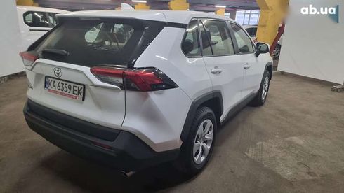 Toyota RAV4 2021 - фото 4