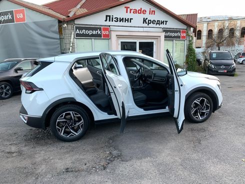 Kia Sportage 2023 белый - фото 14