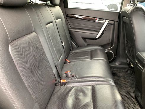 Chevrolet Captiva 2014 белый - фото 28