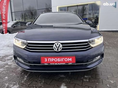 Volkswagen Passat 2017 - фото 3