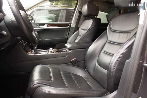 Volkswagen Touareg 2012 - фото 9