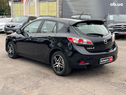 Mazda 3 2011 черный - фото 8