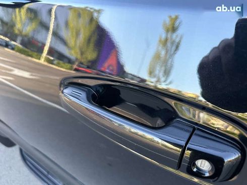 Toyota Land Cruiser Prado 2019 - фото 22