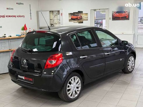 Renault Clio 2007 - фото 13