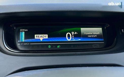 Renault Zoe 2017 - фото 21