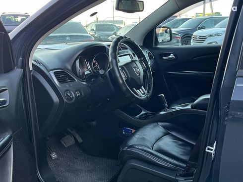 Dodge Journey 2016 серый - фото 13