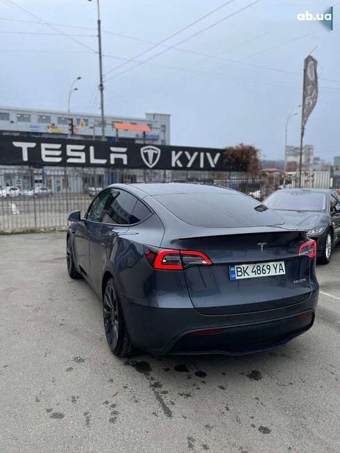 Tesla Model Y 2022 - фото 2