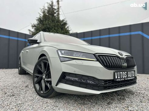 Skoda Superb 2020 - фото 2