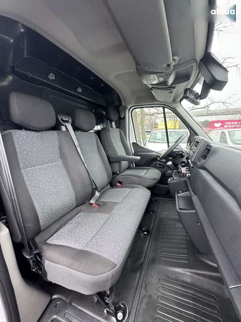 Opel Movano 2021 - фото 18