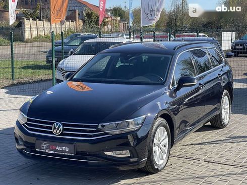 Volkswagen Passat 2021 - фото 2