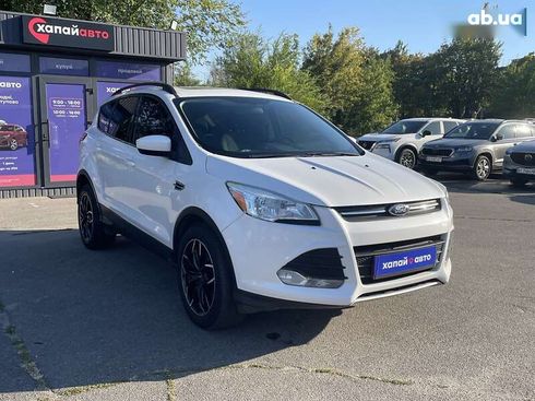 Ford Escape 2013 - фото 3