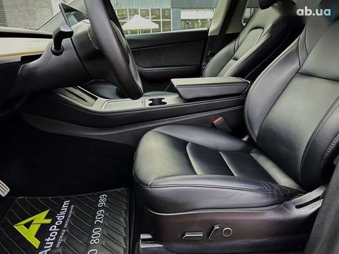 Tesla Model Y 2022 - фото 22