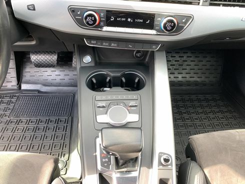 Audi A4 2016 серый - фото 31