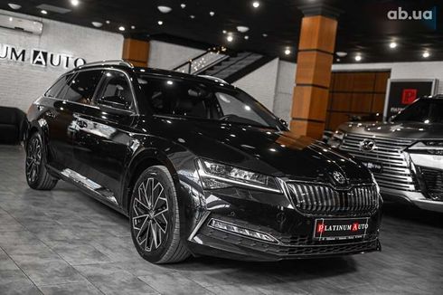 Skoda Superb 2020 - фото 3