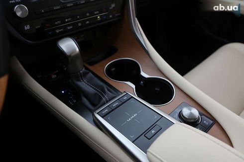 Lexus RX 2020 - фото 21