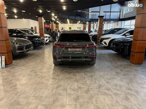 Audi Q8 e-tron 2023 - фото 7