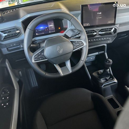 Renault Duster 2025 зеленый - фото 9