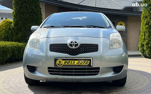 Toyota Yaris 2006 - фото 2