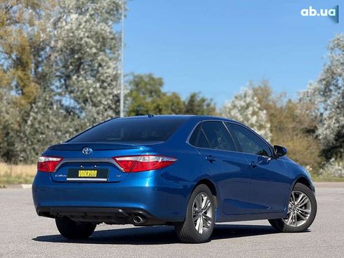 Toyota Camry 2017 - фото 14